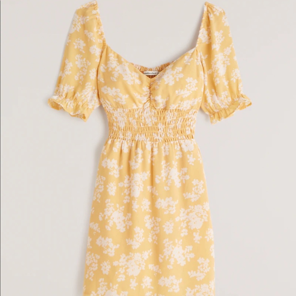 Abercrombie Faux Silk Smocked Dress Yellow Floral - Picture 6 of 8
